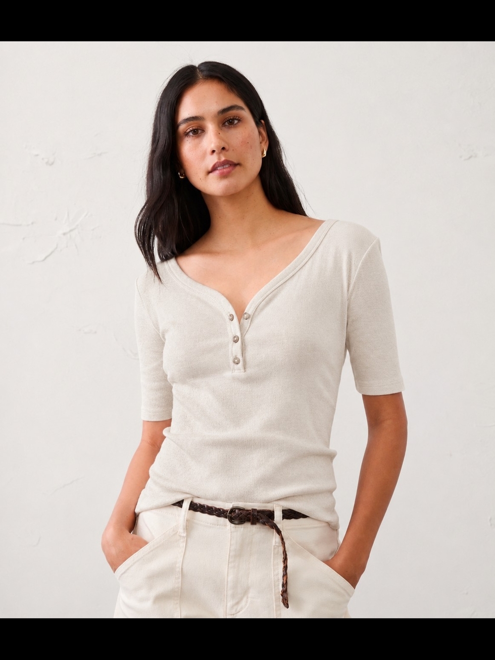 Banana Republic NWOT 3/4 Sleeve Henley Top in Light Beige Size Small